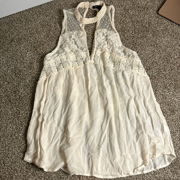 Cream Lace American Eagle tank top - Picture 1 of 4